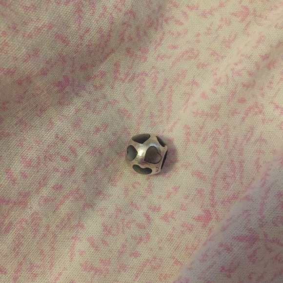 RETIRED Pandora charm - Picture 2 of 2